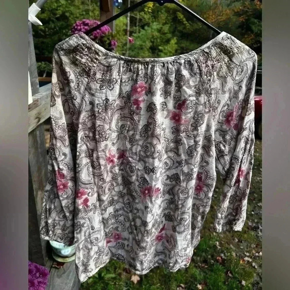 Izod Women's Sz L Loose Fitting Billow Blouse Gathered Wrist & Waist - Picture 3 of 4